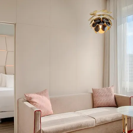 Nh Collection Palazzo Cinquecento Hotel 5*