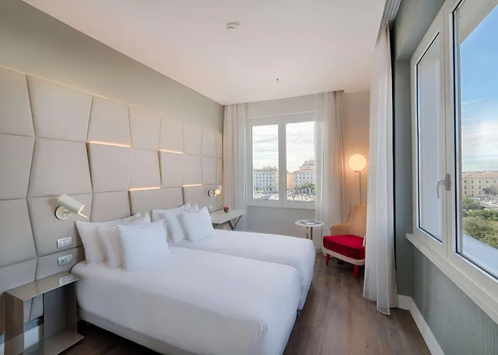 فندق إن إتش كولكشن بالاتسو سينكويتشينتو روما