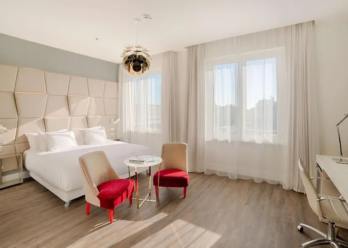 فندق إن إتش كولكشن بالاتسو سينكويتشينتو 5*