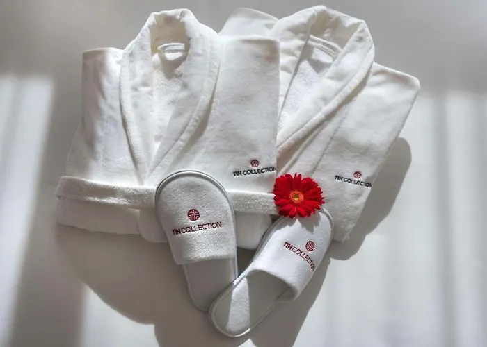 إن إتش كولكشن بالاتسو سينكويتشينتو فندق روما