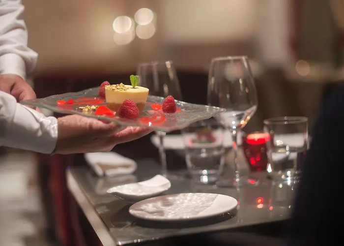 فندق إن إتش كولكشن بالاتسو سينكويتشينتو