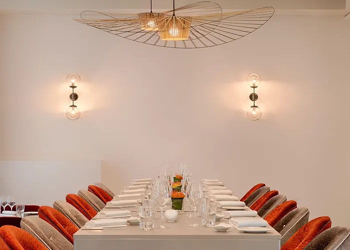 إن إتش كولكشن بالاتسو سينكويتشينتو 5*