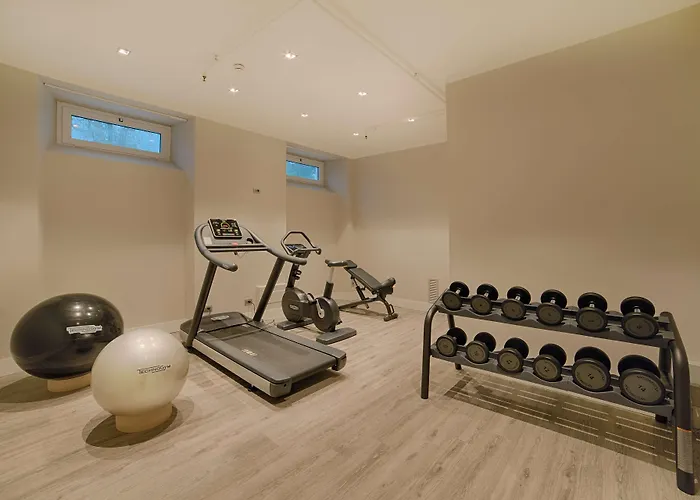 إن إتش كولكشن بالاتسو سينكويتشينتو 5* روما