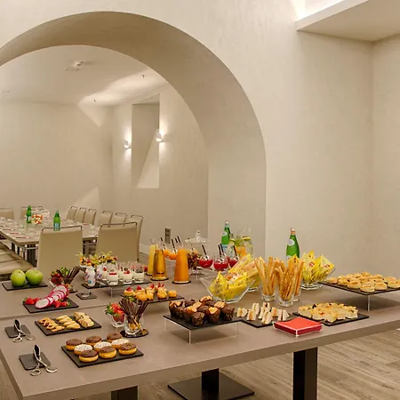 Nh Collection Palazzo Cinquecento Rzym