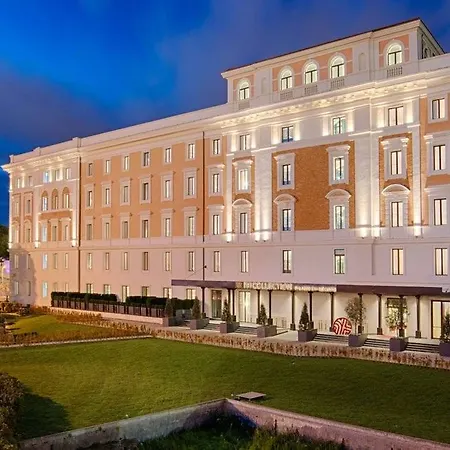 Nh Collection Palazzo Cinquecento Hotel Rzym
